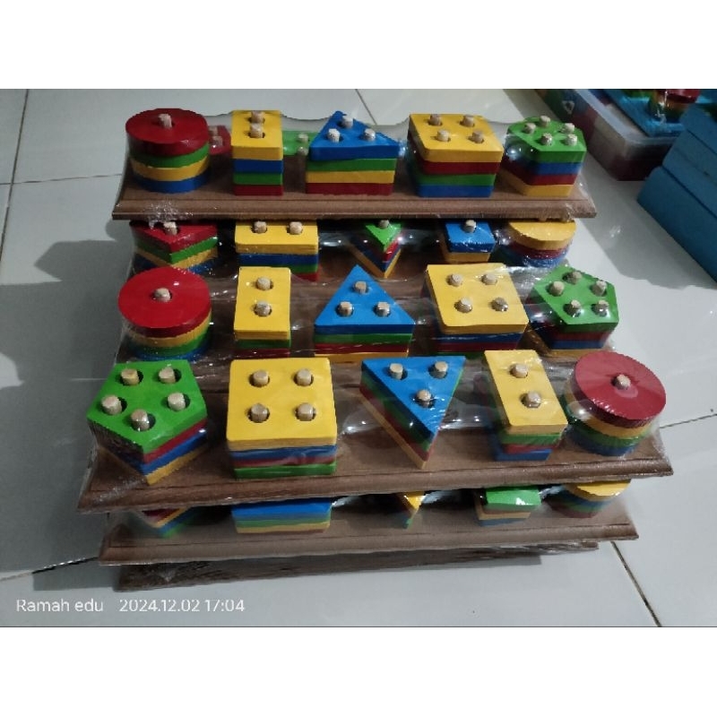 MENARA GEOMETRI ISI 5