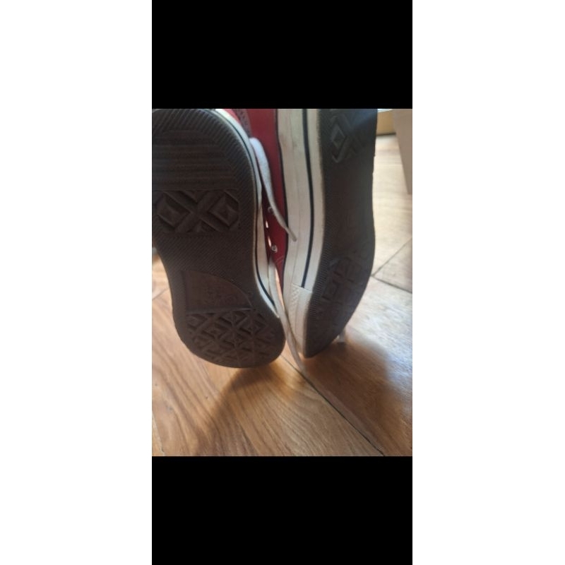 converse red