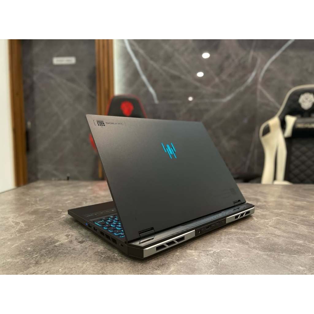 Acer Predator Helios Neo 16 PHN16-72