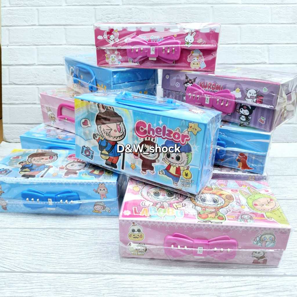 

HenJO Kotak Pensil 3D/ Tempat Pensil Kode Karakter 3 tingkat gambar karakter banyak pilihan