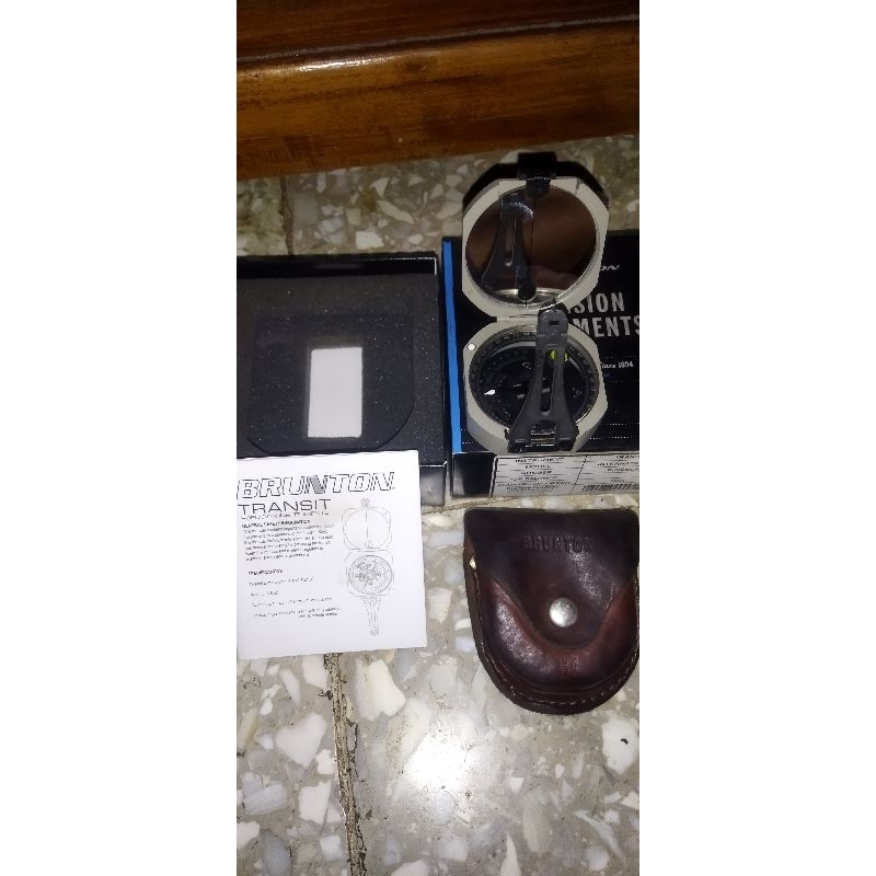 kompas geologi Brunton 5006