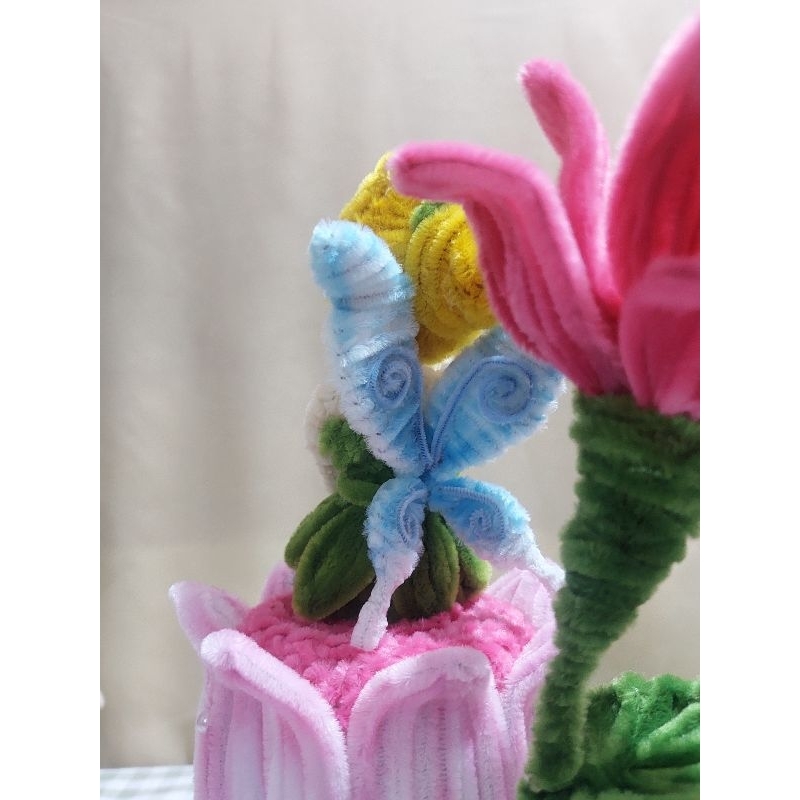 thinkerbell flower||kawat bulu