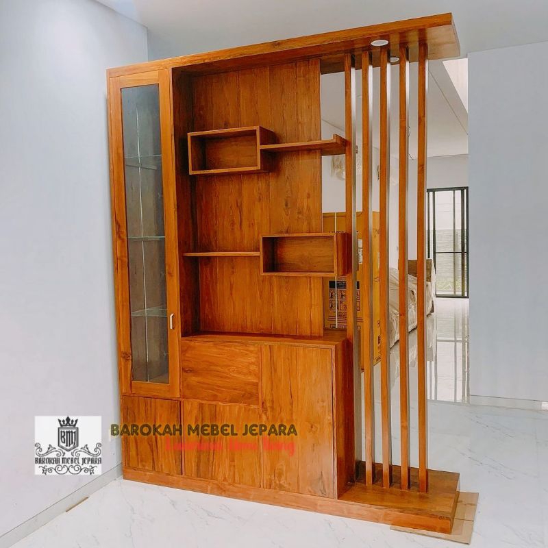 Partisi Jati dua muka jumbo Finishing walnut , partisi penyekat ruangan dua sisi jati