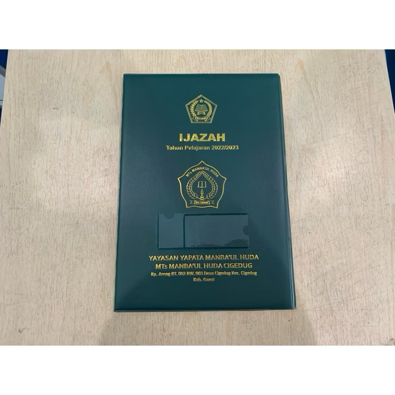 

Map Sampul Ijazah,Map rapot ,Map K13 Foil Embos Sd/SMP/SMA