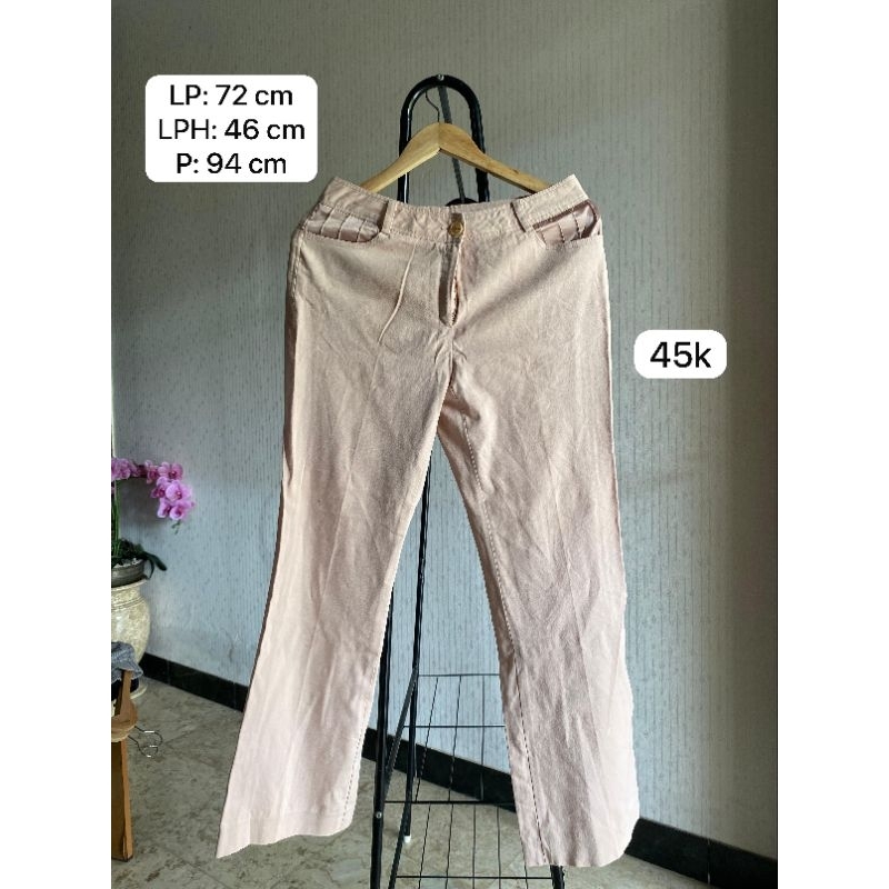 preloved celana ivory