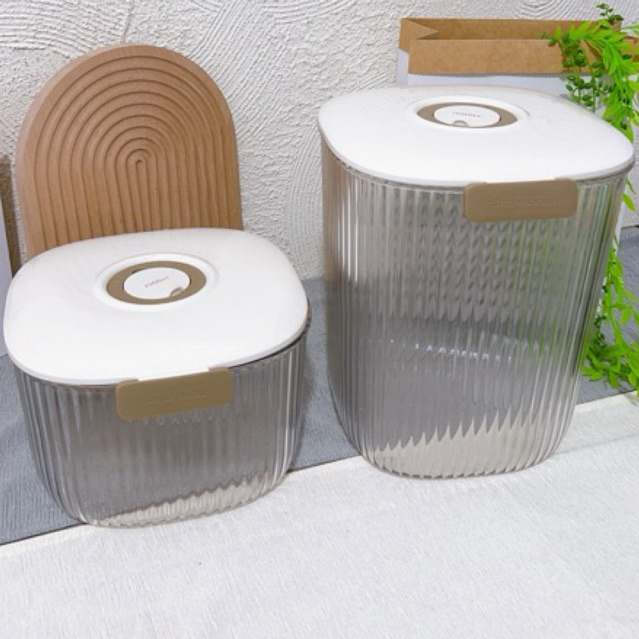 Tempat Beras Transparant Aesthetic