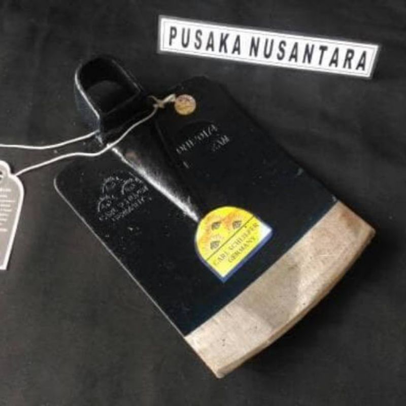 PA cangkul super baja per cap mata tiga super