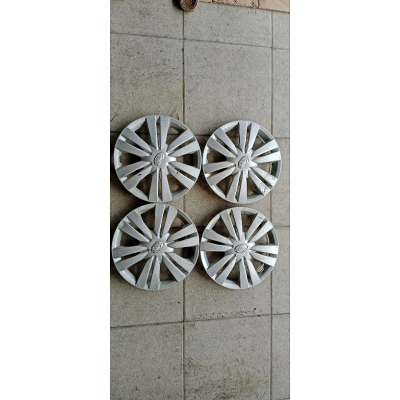 cover dop velg datsun R13