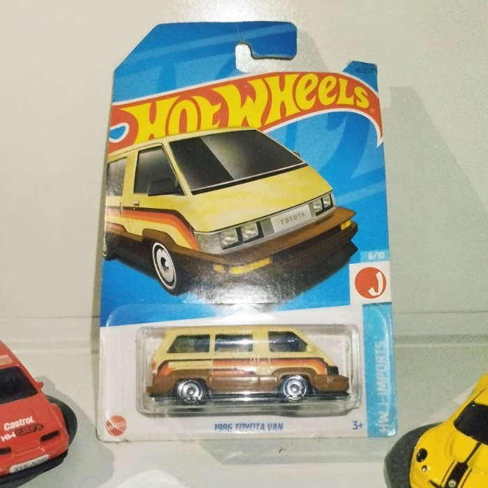 1986 Toyota Van - Hot Wheels
