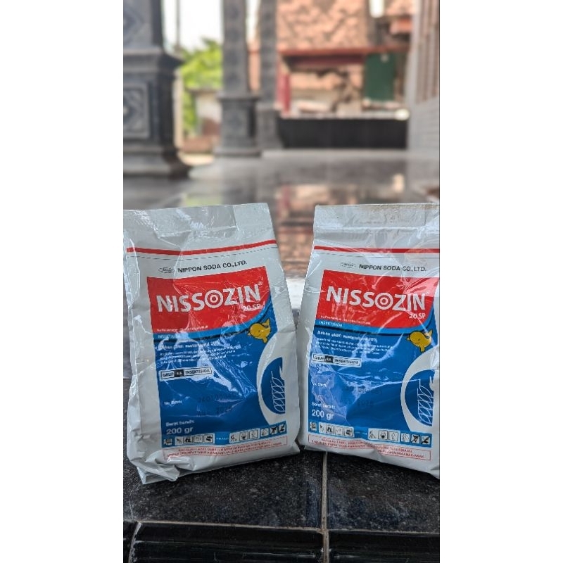 NISOZIN SPESIAL KUTU KEBUL