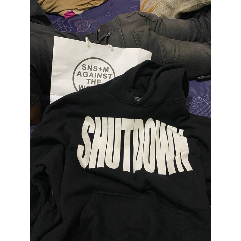 HOODIE SNSB SHUTDOWN SORRYNOTSORRY.B