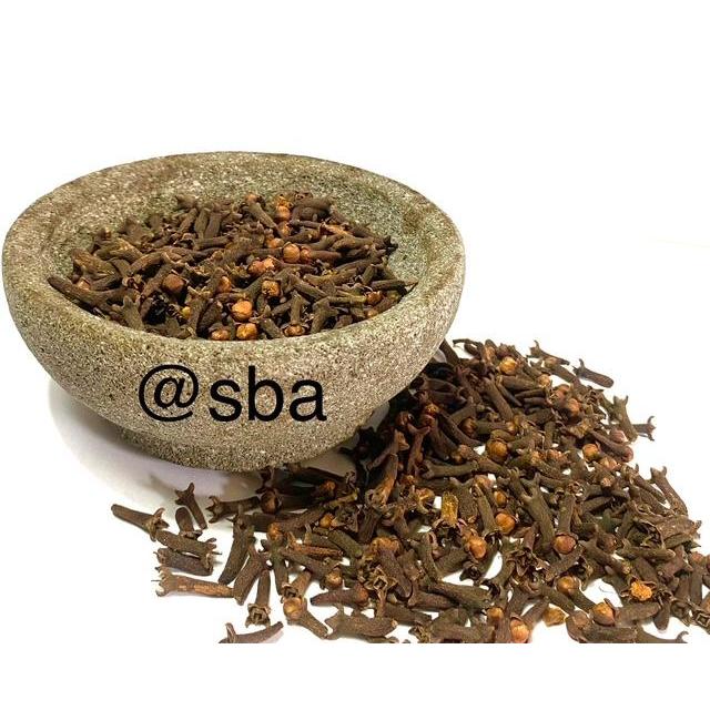 

Cengkeh Kering Asal Sulawesi 100gr