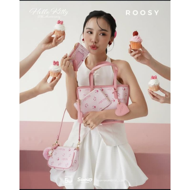 Roosy X Hello Kitty Etinovi