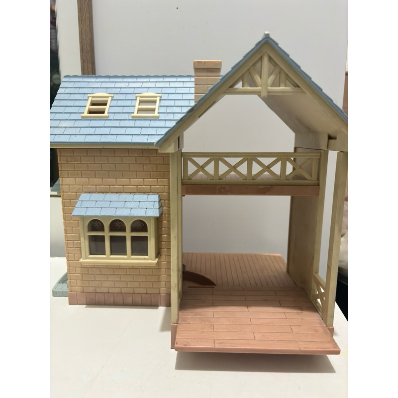 PRELOVED Riverside lodge / Bluebell cottage Sylvanian families