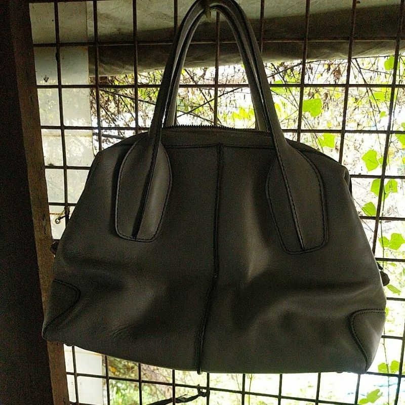 tas wanita tods grey preloved