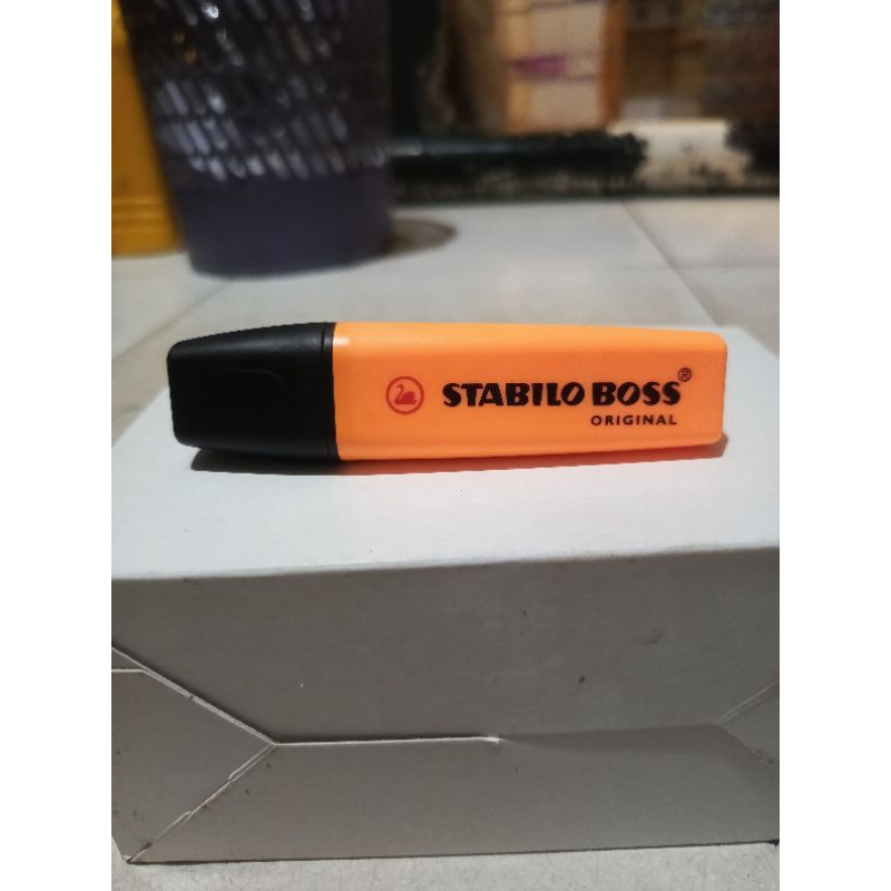 

Stabilo boss warna orange 1 pcs