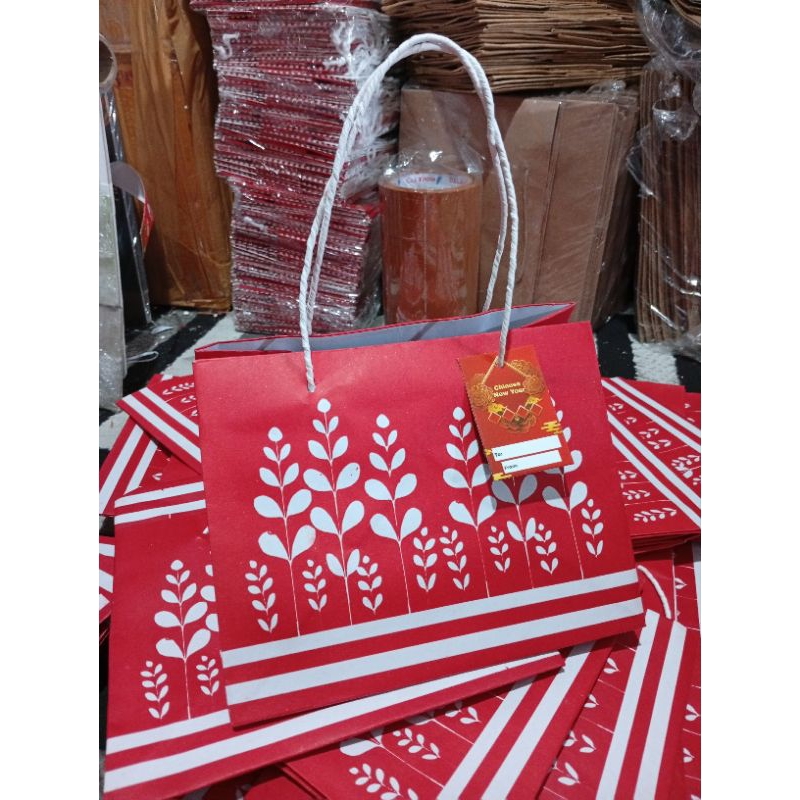 

Paperbag Red 22-22-15cm free hangtag imlek @10pcs