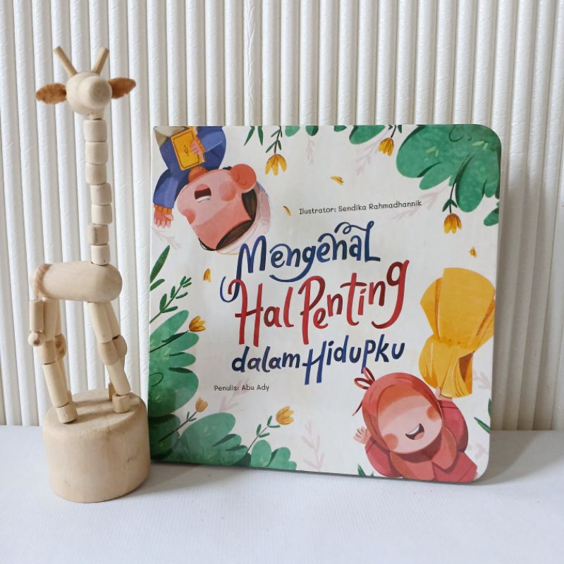 [BARU] Mengenal Hal Penting Dalam Hidupku Boardbook