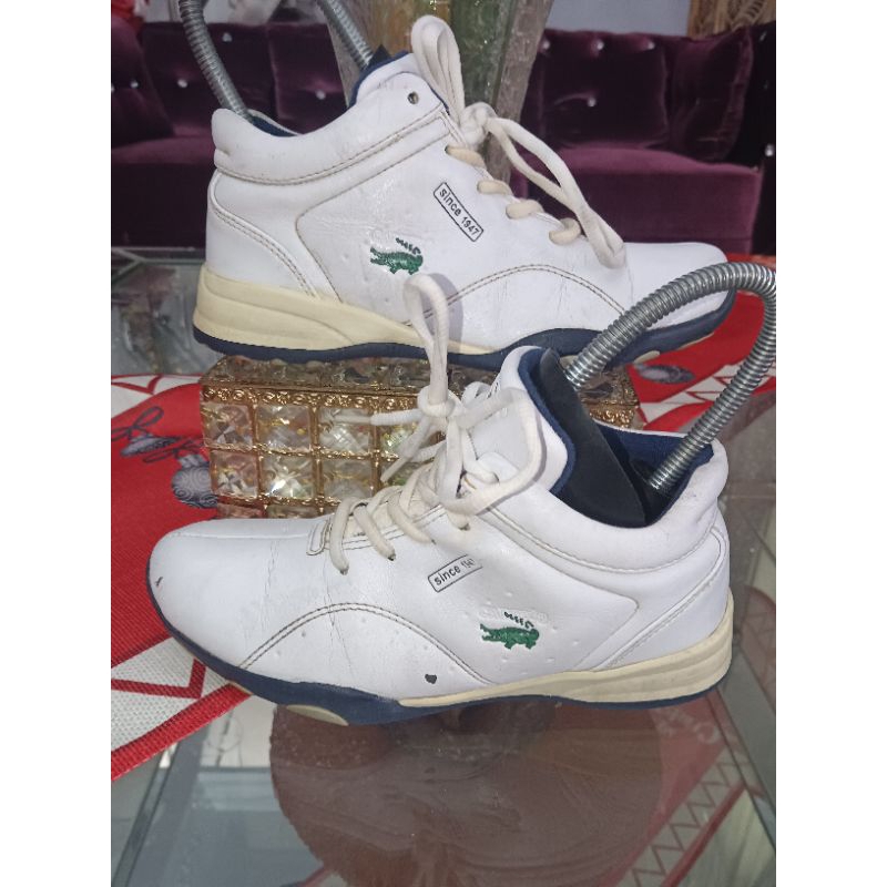 Cartelo Sepatu Super brand internasional Bahan:kulit  jeruksize 36/23CM/ada tag/Elegan Elok Unik dan