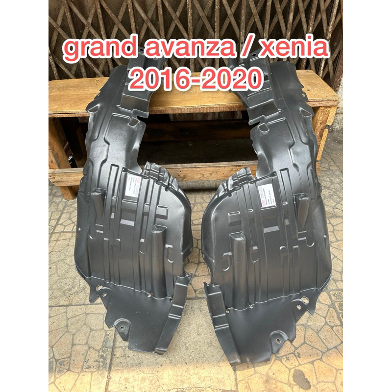 Liner Inner Fender Plastik Spakbor Depan untuk Avanza Xenia Tipe G Tahun 2015-2022