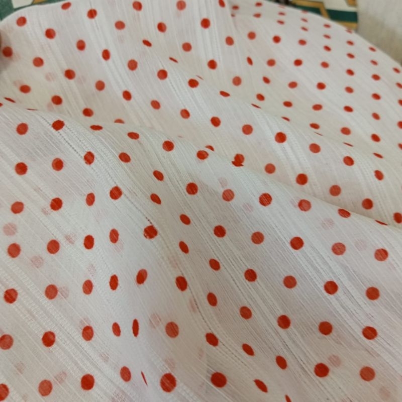 kain sifon motif polkadot merah - kain sifon Yoryu - kain sifon meteran - kain sifon Korea - lq