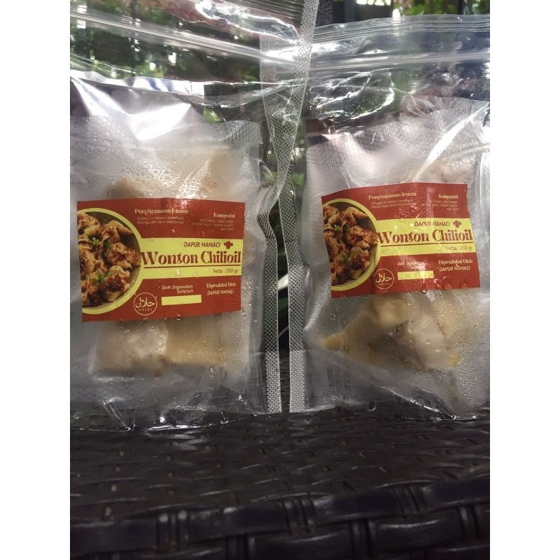 

Wonton Chili oil (Frozen)