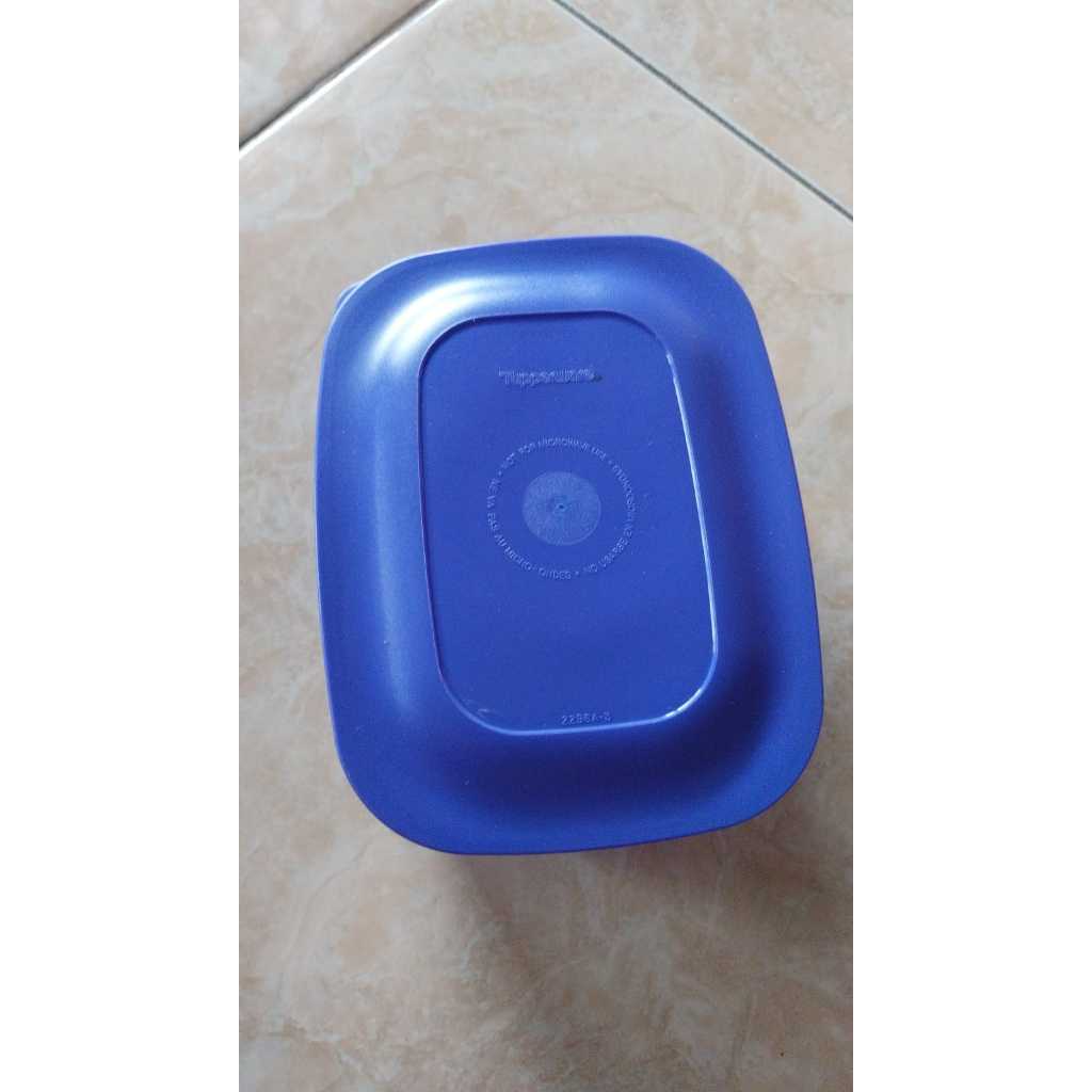 TUPPERWARE Fridge 500 ml Square Blue Fresh Tower Container