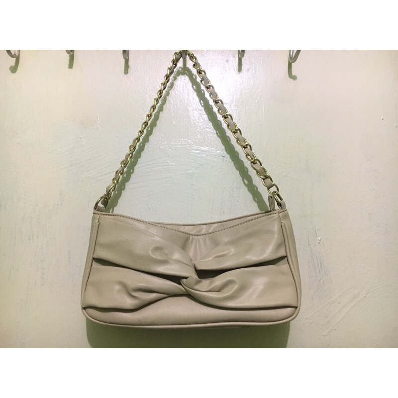 shoulderbag
