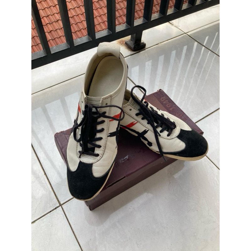 ONITSUKA Tiger Mexico 66 Deluxe TH938L - Used - Ukuran 42 - Beli di Jepang (100% Original)