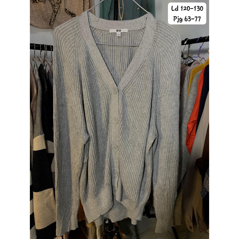 Kode 1 - 5 / Brand / Uniqlo / Zara / Cardigan / Seeater / Grey
