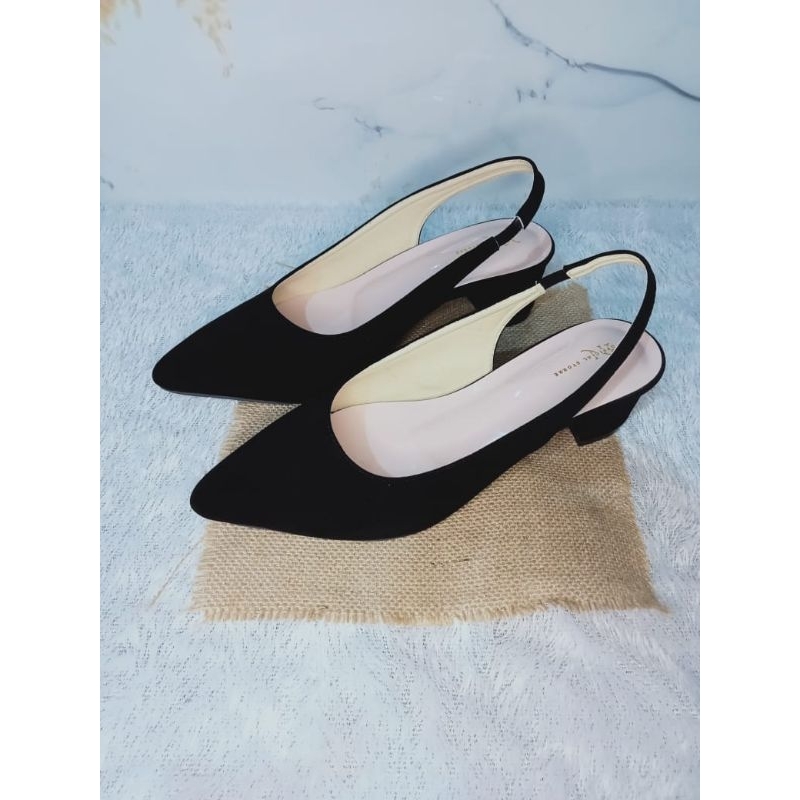 SEPATU SENDAL WANITA UKURAN JUMBO 5 CM SIZE 41-42-43-44-45 YNK-003