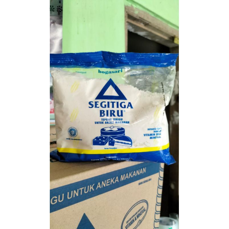 

tepung segitiga biru & pertepungan lain nya (toko dina)