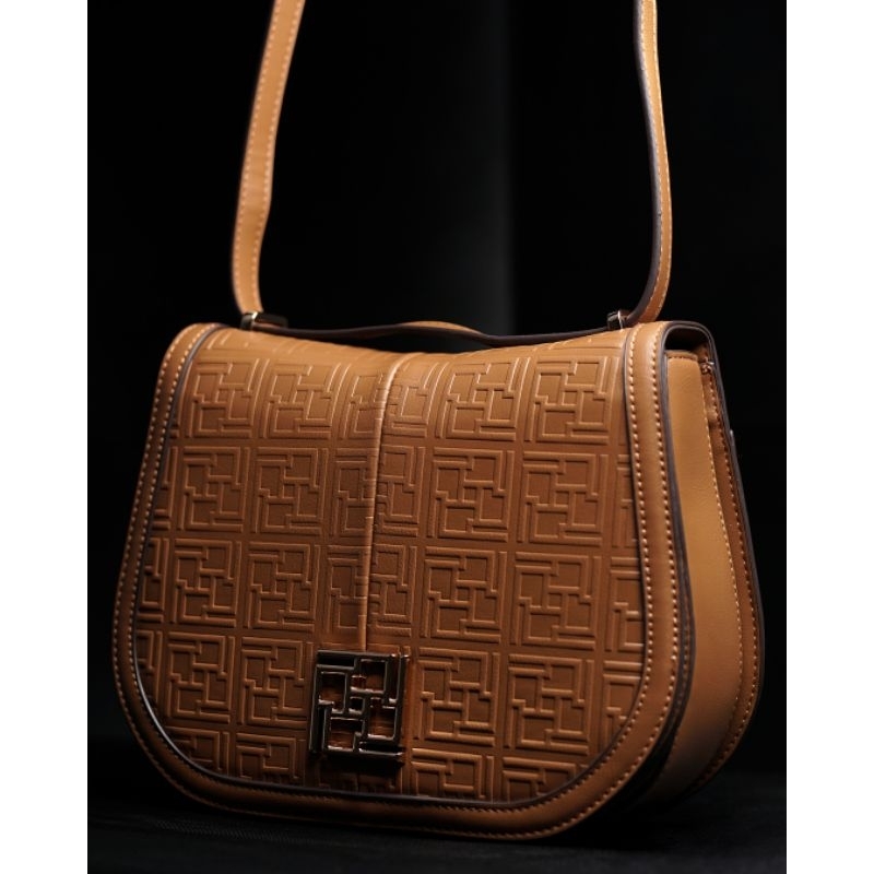 Mandjha Marilyn Bag / Tas Selempang By Ivan Gunawan