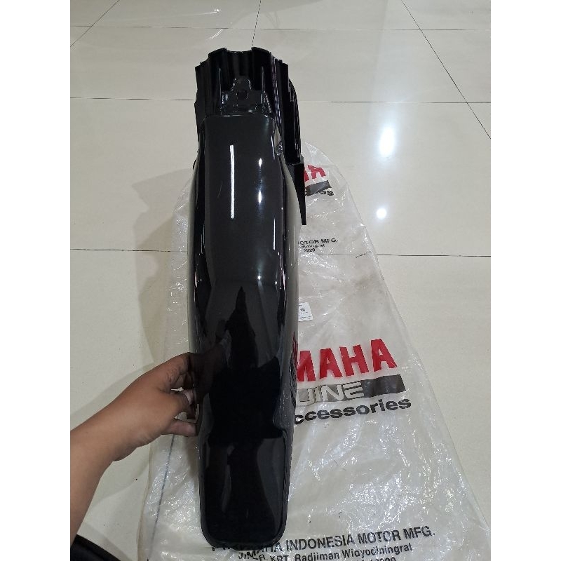 SLEBOR DEPAN JUP 5TP-F1511-00-P6 HITAM ORIGINAL YAMAHA