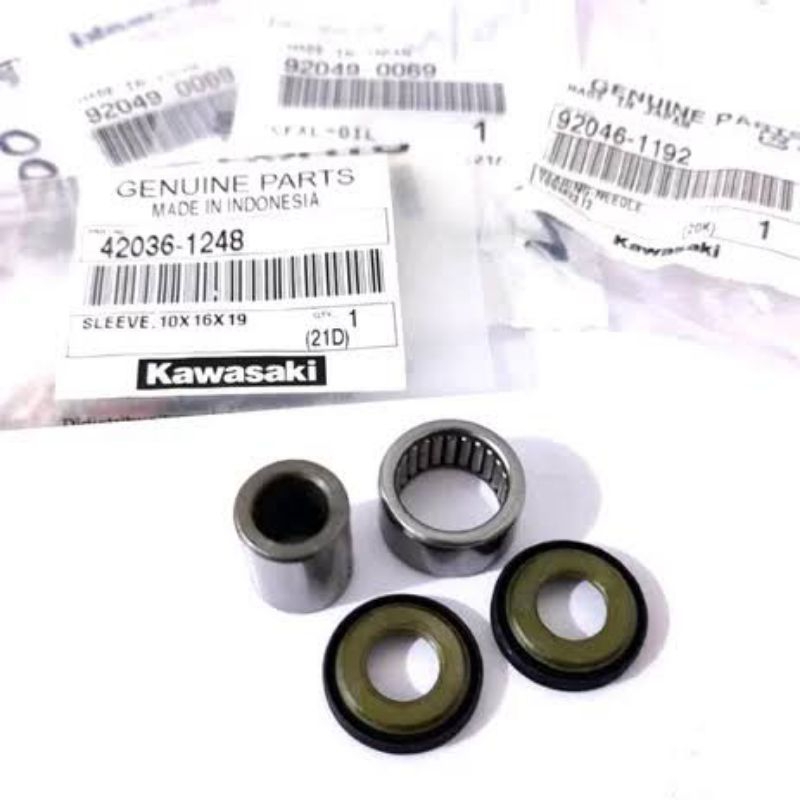 seal sel Bosh bushing sok shockbreaker belakang KLX 140 klx 150 original
