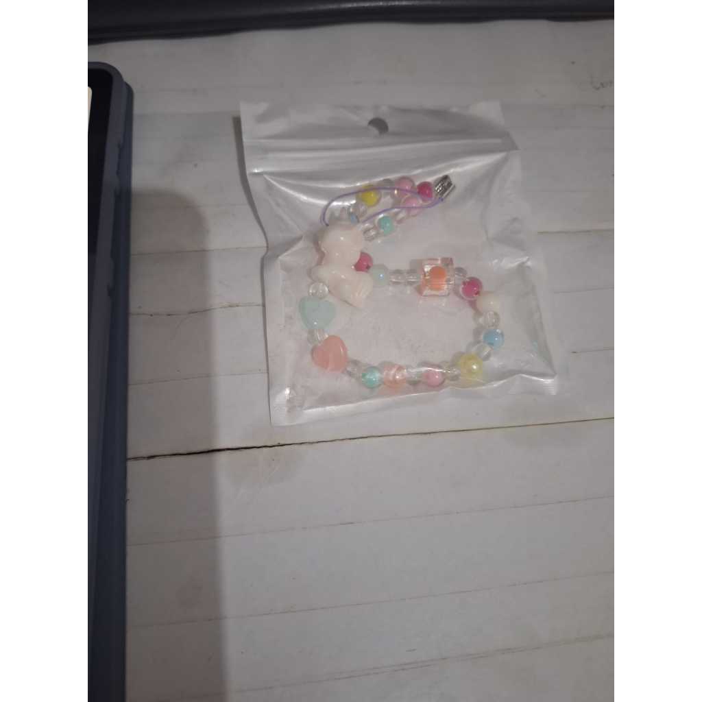 Gantungan HP manik manik lucu