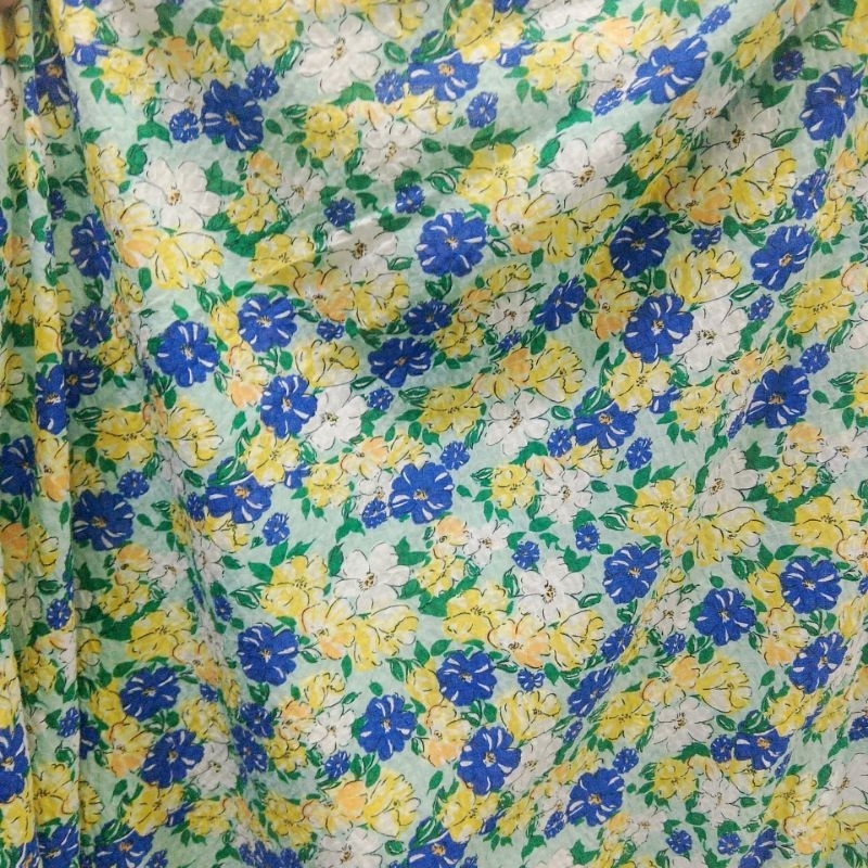 kain katun crinkle motif - kain katun crinkle motif bunga - kain crinkle motif - lq
