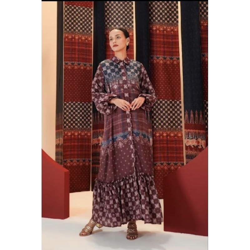 Benang Jarum x Dian Pelangi Seroja Tier Dress Maroon