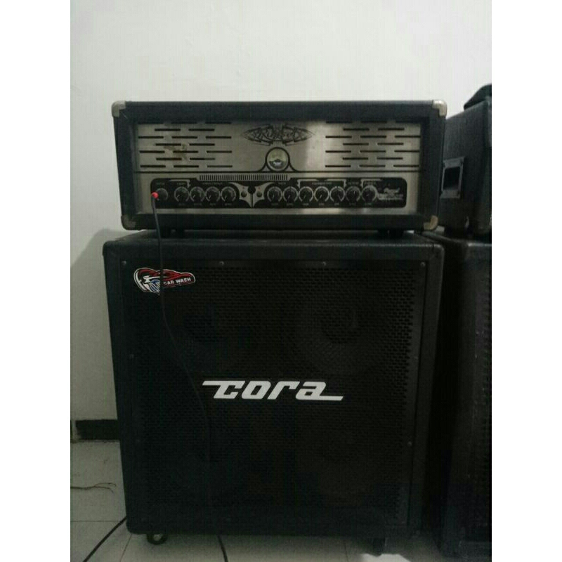 Ampli Russel + Salon Cora 4x10"