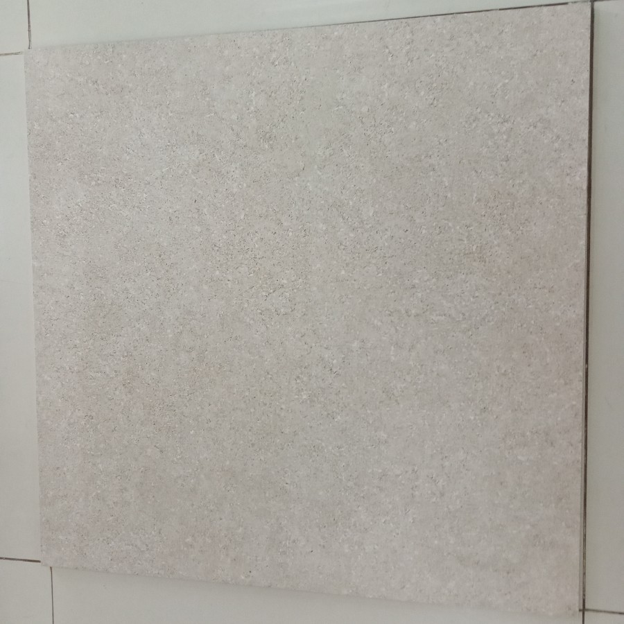 GRANIT LANTAI CREAM PERMUKAAN KASAR UKURA 60X60 | ARNA ARIENTA CREAM 60X60
