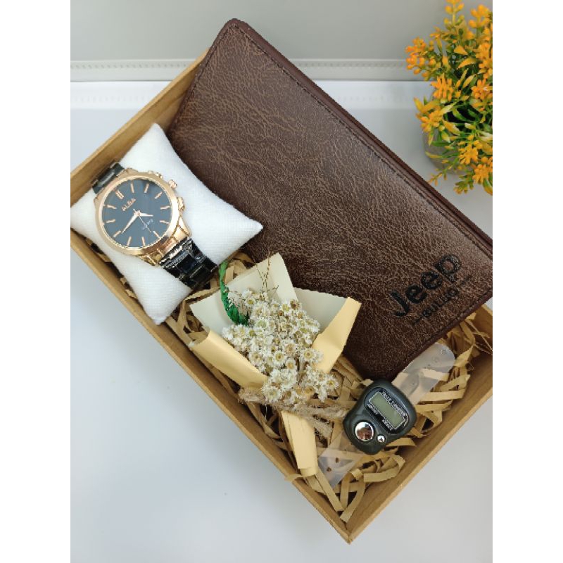 HAMPERS KADO MILAD, WISUDA UNTUK COWOK | Isi Paket: Dompet, Jam Tangan, Buket Mini dan Tasbih Digita