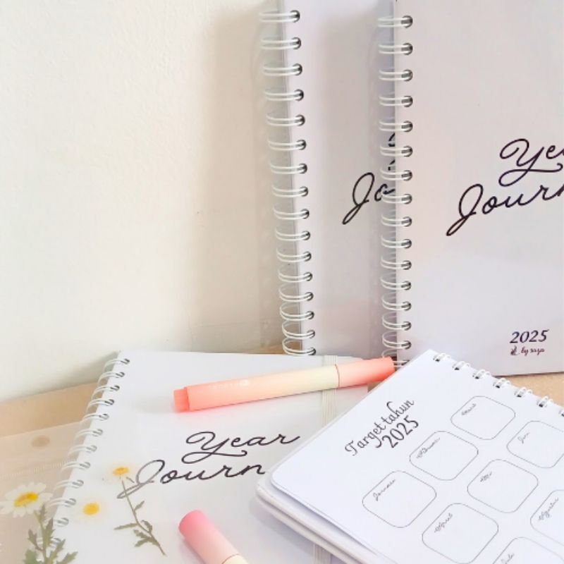 

JOURNAL BOOK 2025 | SIMPLE DESIGN | BLACK WHITE | SPIRAL HARDCOVER