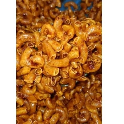 

Seblak Makaroni Kriuk Pedas daun Jeruk 1kg