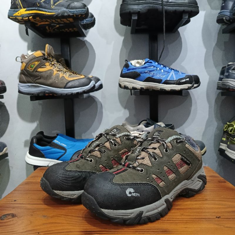 SEPATU SAFETY Nepa 42