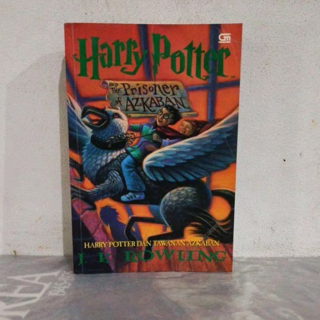 Novel Original HARRY POTTER TAHUN 3 AND THE PRISONER OF AZKABAN HARRY POTTER DAN TAWSNAN AZKABAN JK 