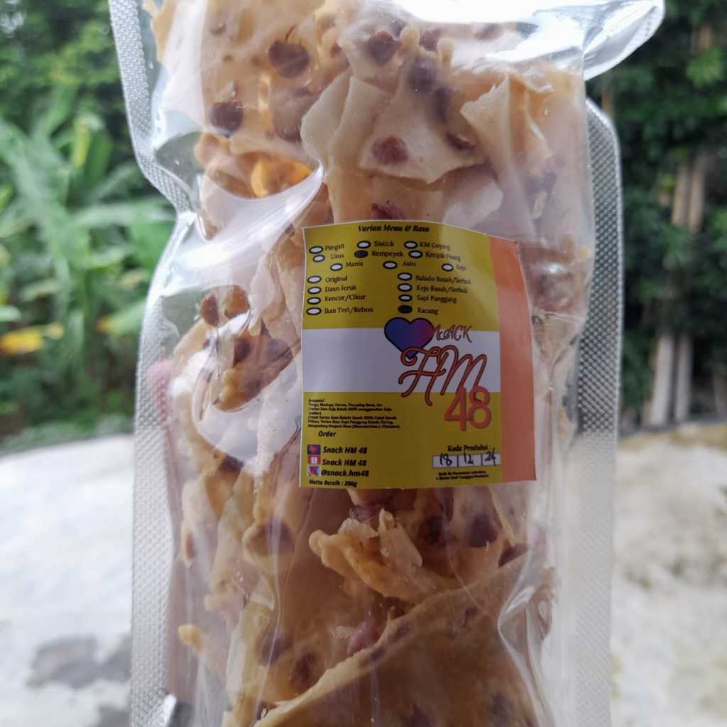 

Rempeyek kacang tanah/ikan teri/rebon renyah nikmat dan murah 200gr-500g