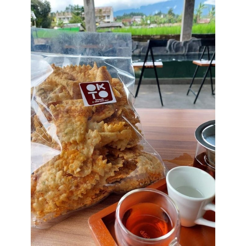 

pangsit pedas daun jeruk