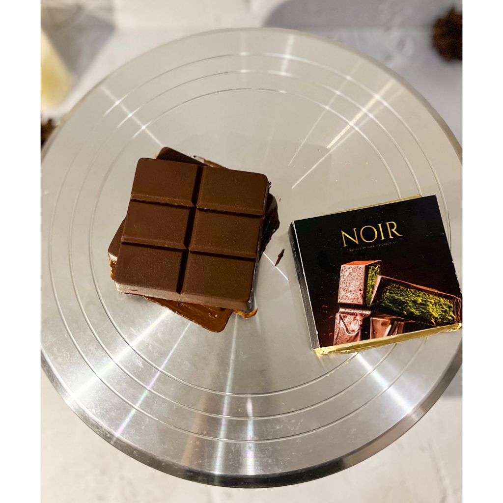 

NOIR - DUBAI COKLAT PISTACHIO KUNAFA (130GRAM) | TANPA GULA TAMBAHAN, PREMIUM COKLAT, TANPA PENGAWET