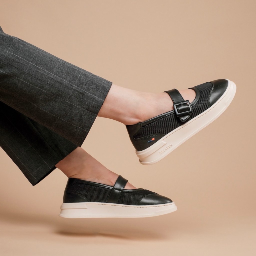 Sepatu Wanita Sneakon Jane Black Women