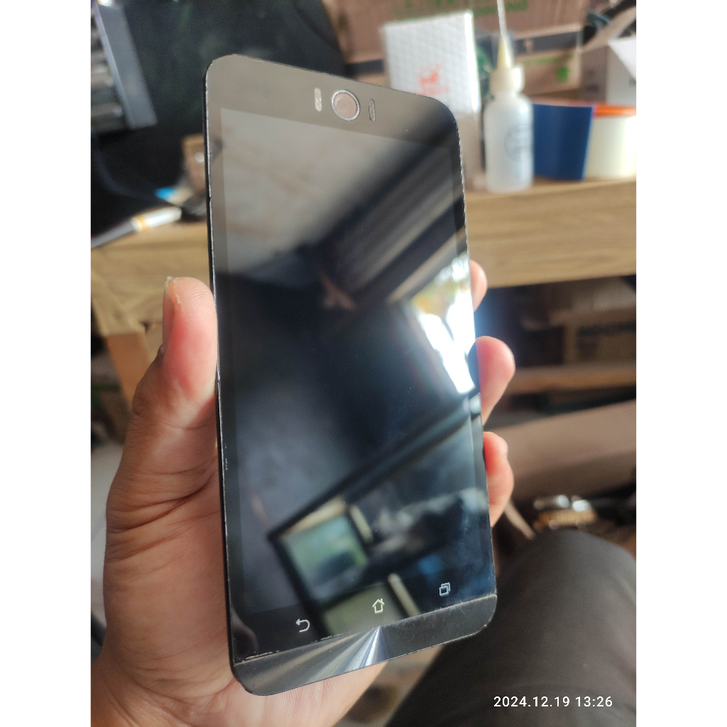SparePart Copotan Asus Zenfone Selfie ZD551KL Z00UD  LCD + frame ORIGINAL